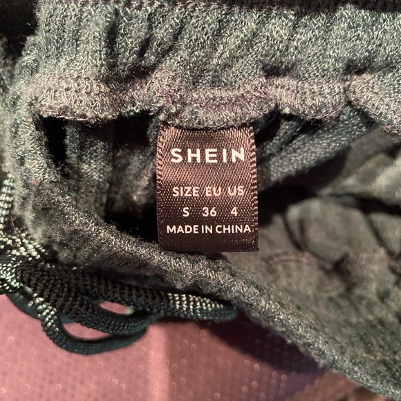 Shein Green Matching Set - Picture 5 of 5